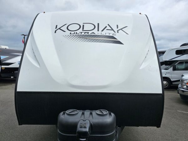 2025 Dutchmen Kodiak Ultra-Lite 241BHSL - Image 4