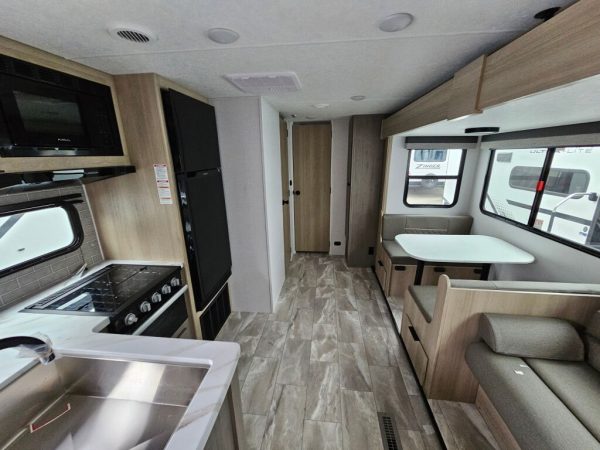 2025 Dutchmen Kodiak Ultra-Lite 280BHSL - Image 7