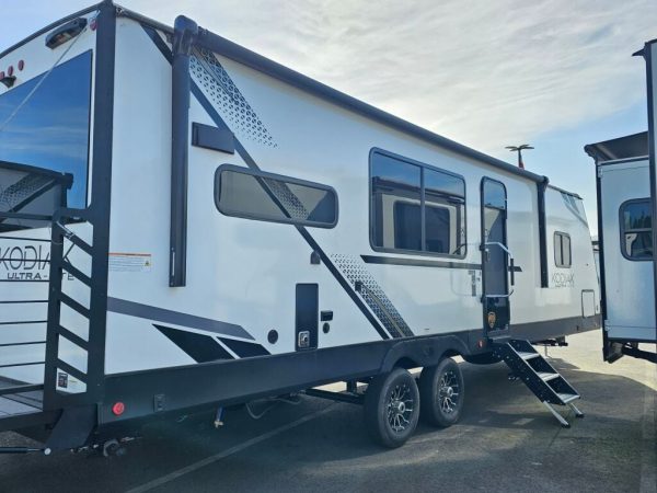 2025 Dutchmen Kodiak Ultra 308BHSL - Image 2