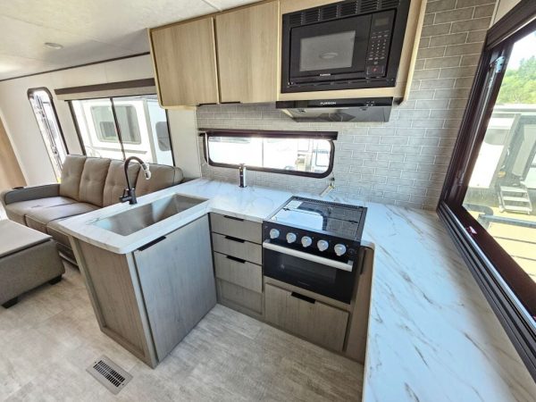 2025 Dutchmen Kodiak Ultra 308BHSL - Image 13