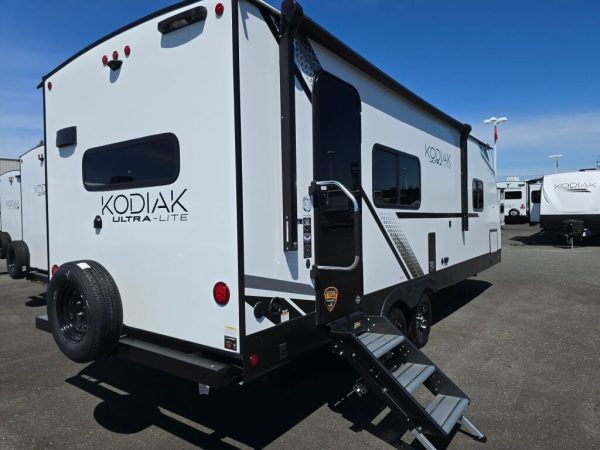 2025 Dutchmen Kodiak Ultra-Lite 241BHSL - Image 7