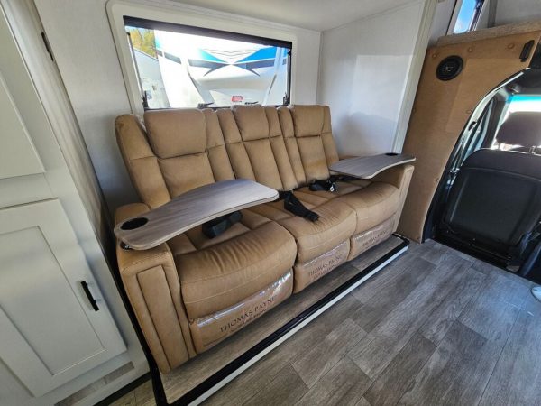 2025 Dynamax Isata 3 Series 24FW - Image 15