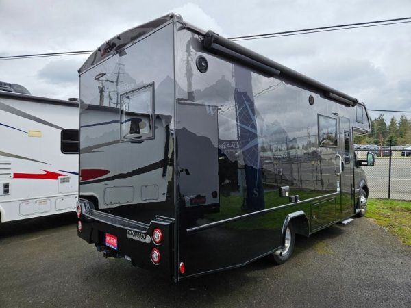 2025 Dynamax Isata 3 Series 24SSSFXM - Image 6