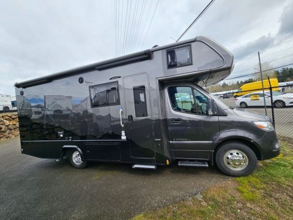 2025 Dynamax Isata 3 Series 24SSSFXM - Image 7