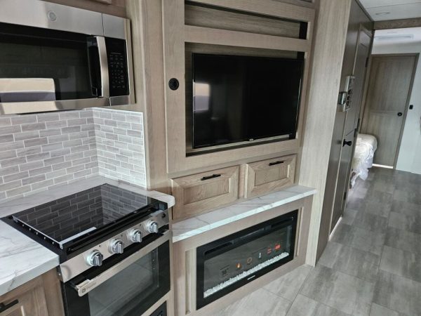 2025 Forest River FR3 34DS - Image 21