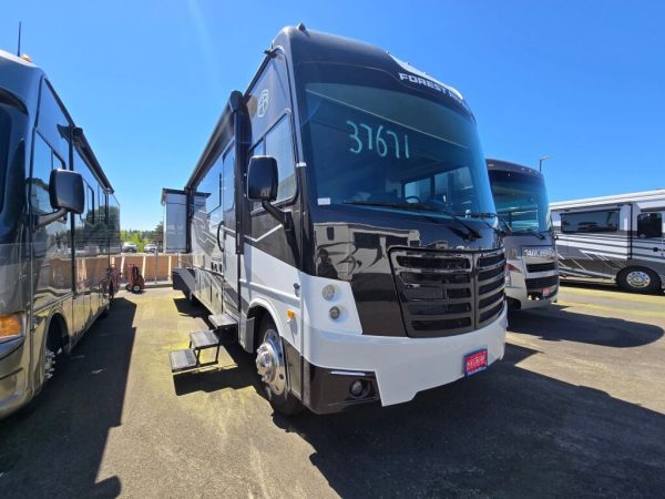 2025 Forest River FR3 Plus 35G - Image 2