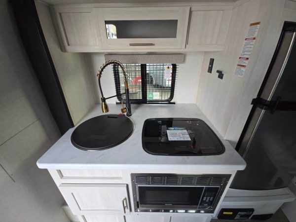 2025 Forest River R-Pod RP-180 - Image 10