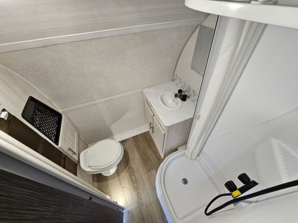 2025 Forest River R-Pod RP-180 - Image 15