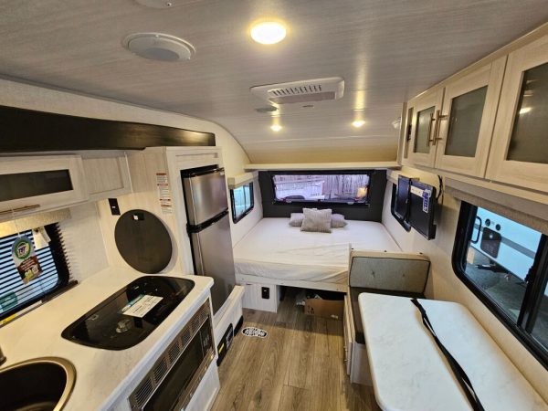 2025 Forest River R-Pod RP-180 - Image 8