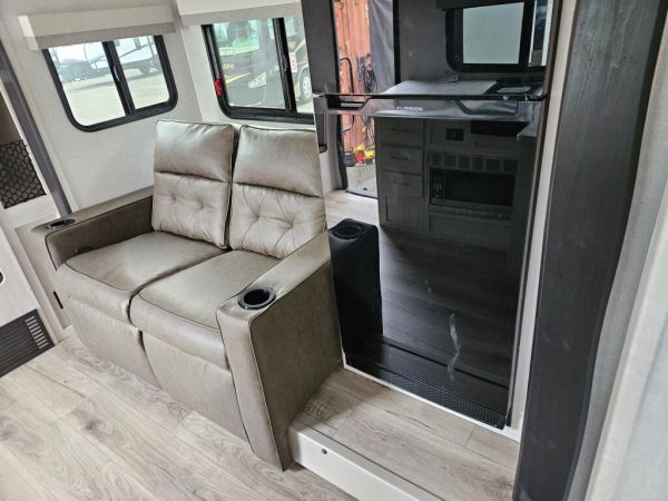 2025 Forest River R-Pod RP-198 - Image 12