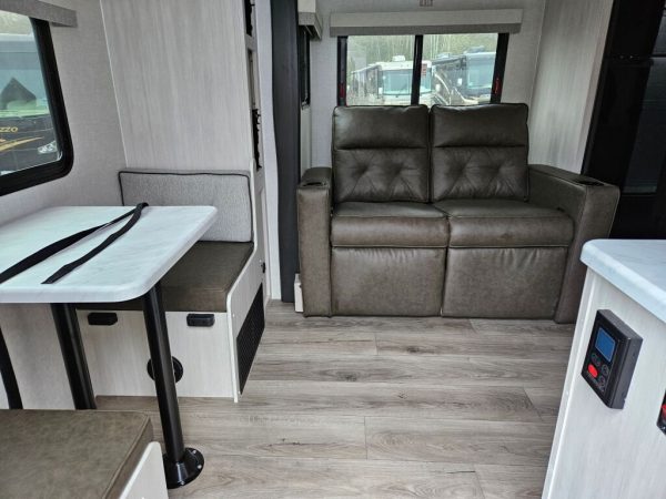 2025 Forest River R-Pod RP-198 - Image 5
