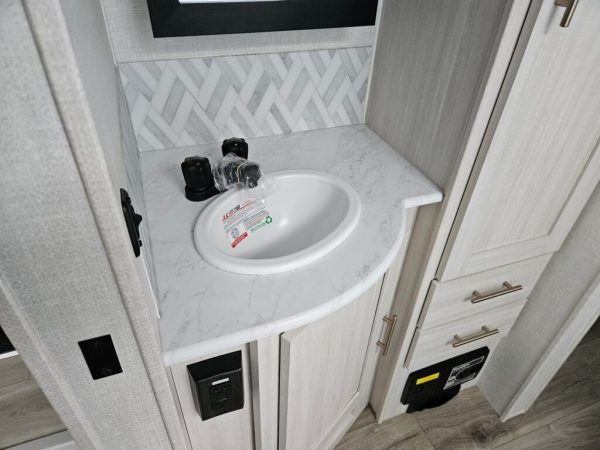 2025 Forest River R-Pod RP-198 - Image 9