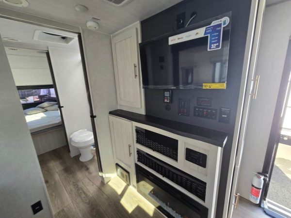 2025 Forest River R-Pod RP-202 - Image 7