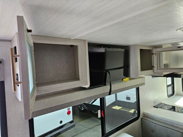 2025 Forest River R-Pod RP-205 - Image 23