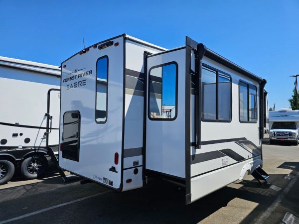 2025 Forest River Sabre 25RLS - Image 4