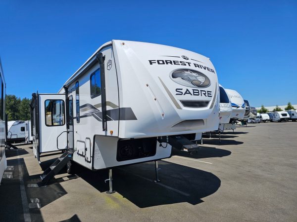 2025 Forest River Sabre 25RLS - Image 31