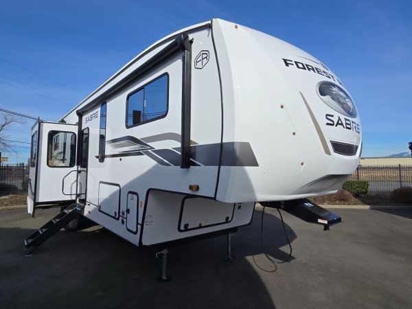2025 Forest River Sabre 33RLP