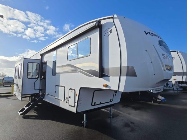 2025 Forest River Sabre 38DBL - Image 20