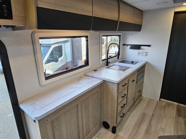 2025 Forest River Sunseeker MBS 2400M - Image 15