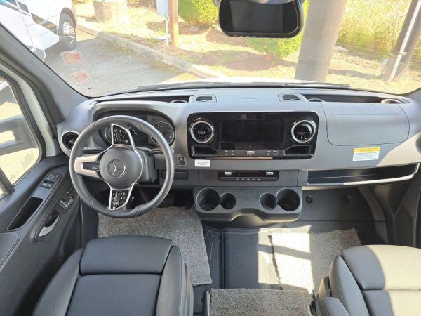 2025 Forest River Sunseeker MBS 2400T - Image 5