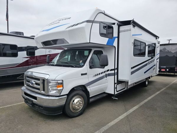 2025 Forest River Sunseeker 2850SLE - Image 2