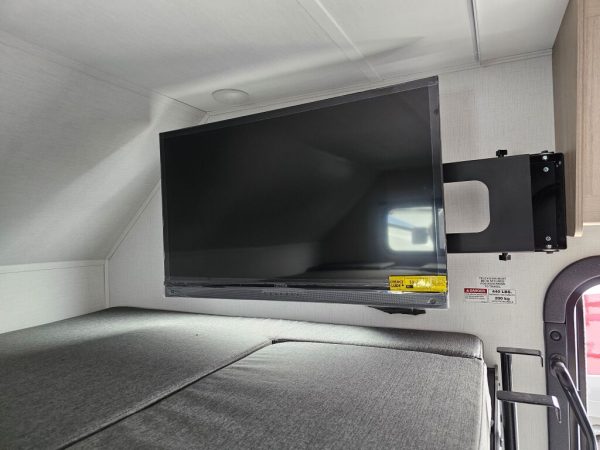 2025 Forest River Sunseeker 2850SLE - Image 9