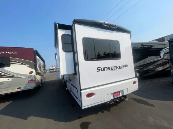 2025 Forest River Sunseeker 2860DS - Image 3