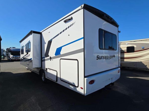 2025 Forest River Sunseeker 3010DS - Image 3
