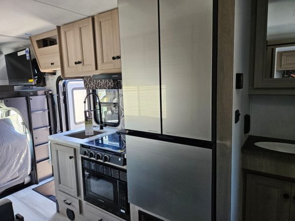 2025 Forest River Sunseeker LE 2250SLE - Image 15