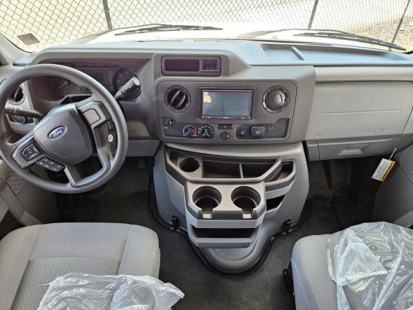 2025 Forest River Sunseeker LE 2250SLE - Image 8