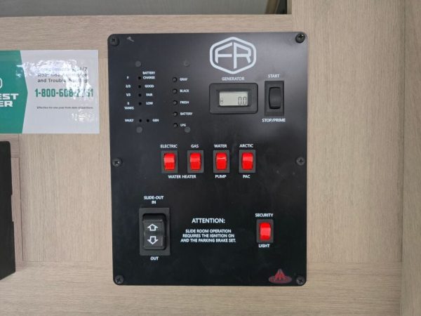 2025 Forest River Sunseeker MBS 2400BDS - Image 28