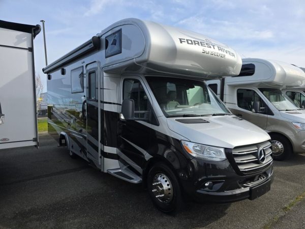 2025 Forest River Sunseeker MBS 2400BDS