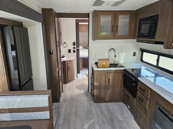 2025 Forest River Wildcat 260RLX - Image 19