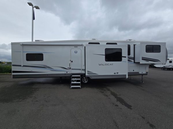 2025 Forest River Wildcat 35FL - Image 8