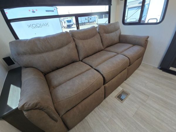 2025 Forest River Wildcat Maxx 278RLX - Image 17