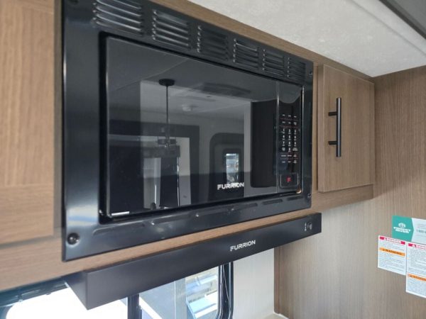 2025 Forest River Wildcat Maxx 278RLX - Image 25