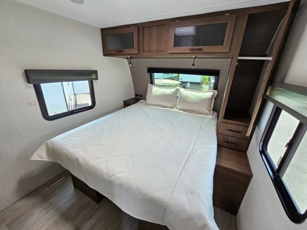 2025 Forest River Wildcat Maxx 278RLX - Image 24