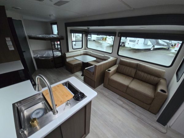 2025 Forest River Wildcat One 264BHX - Image 5