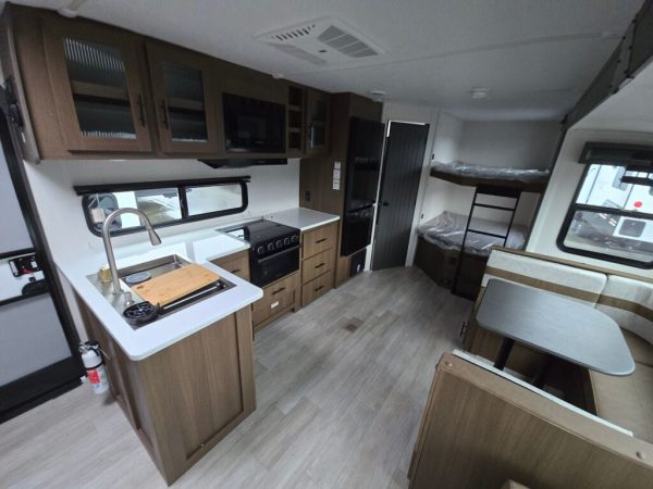 2025 Forest River Wildcat One 264BHX - Image 6