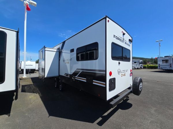 2025 Forest River Wildcat One 304MBX - Image 6