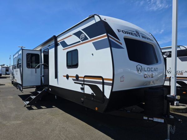 2025 Forest River Wildcat One 304MBX
