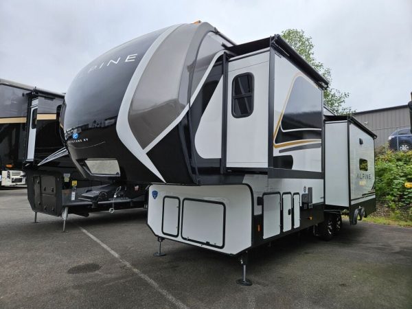 2025 Keystone Alpine 3011CK - Image 2