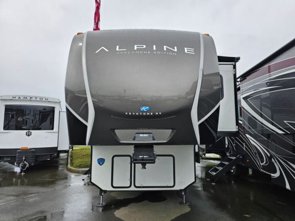 2025 Keystone Alpine Avalanche Edition 366LS - Image 4