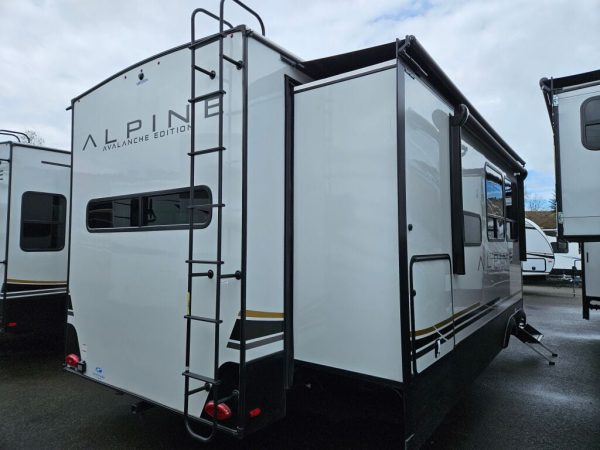 2025 Keystone Alpine Avalanche Edition 379MB - Image 6