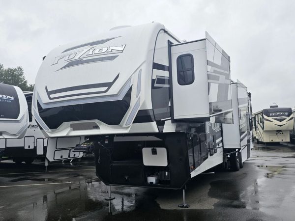2025 Keystone Fuzion 373 - Image 2