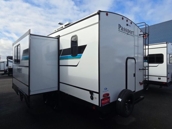 2025 Keystone Passport Super Lite 229BH - Image 6