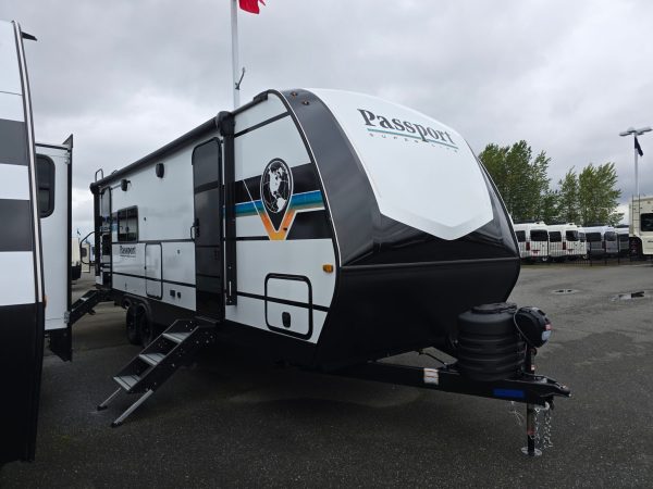 2025 Keystone Passport Super Lite 2450RKWE - Image 32