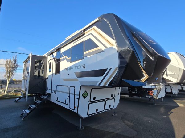 2025 Keystone Raptor 352 - Image 18