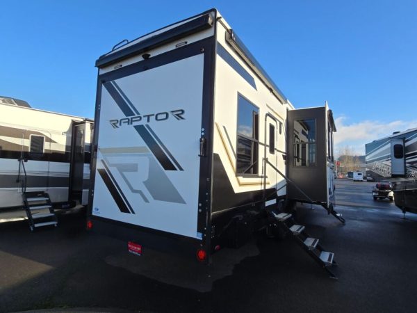 2025 Keystone Raptor 352 - Image 4