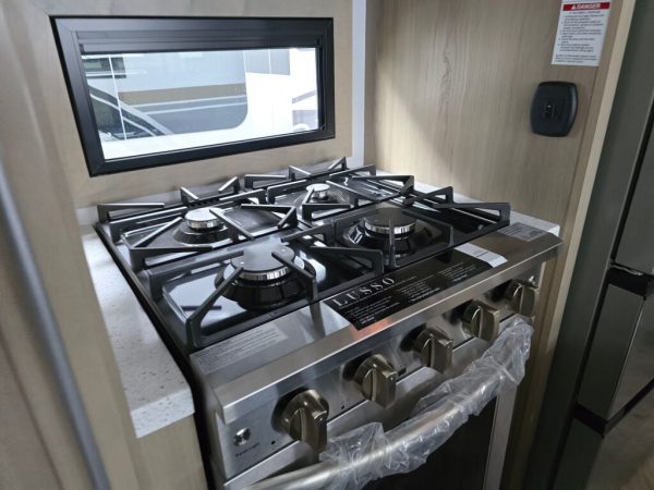 2025 Keystone Raptor 415 - Image 21